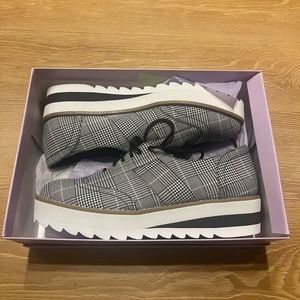 Madden girl plaid shoes